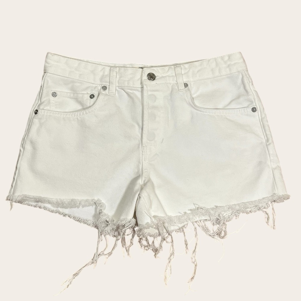 WE THE FREE Womens Now Or Never Denim Short Ecru Size 28 Raw Hem Button Fly Boho - Picture 2 of 8
